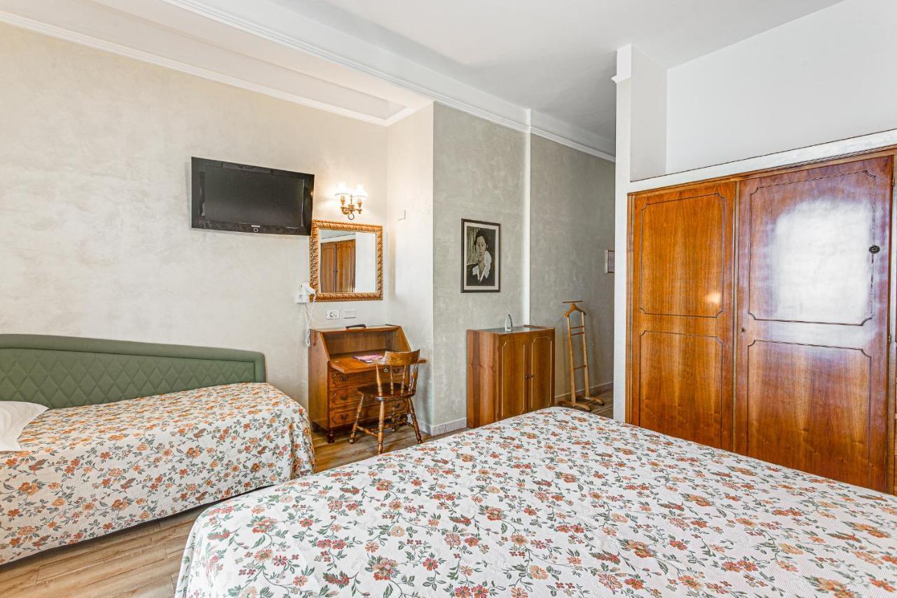 Internazionale Hotel 4*